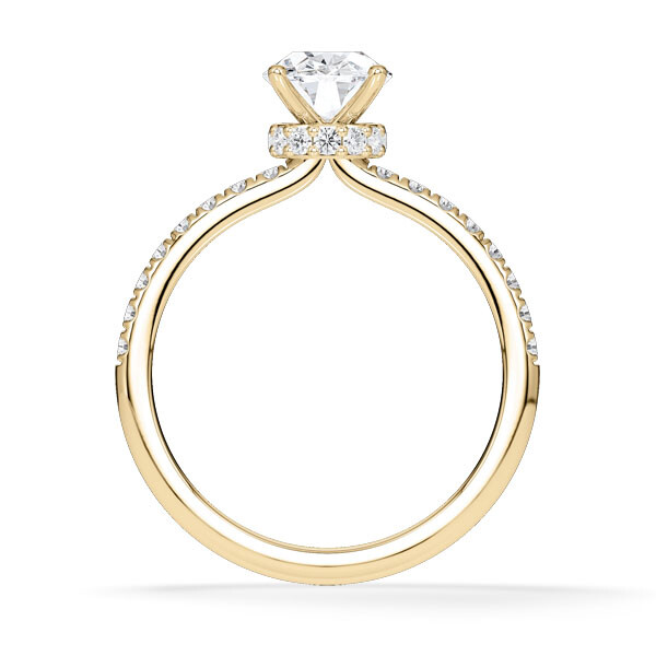 Ring Veiled Halo Oval Diamant Gelbgold Rubin 1983