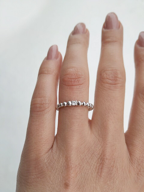 bella luce Kügelchen Ring Pallina Weißgold EH4504 Hand