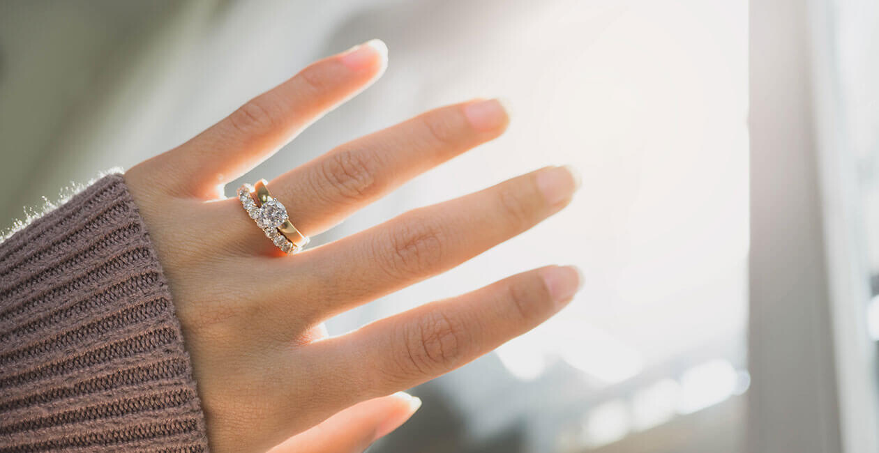 Verlobungsring welche Hand