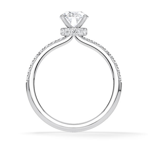 Ring Veiled Halo Oval Diamant Weißgold Rubin 1983